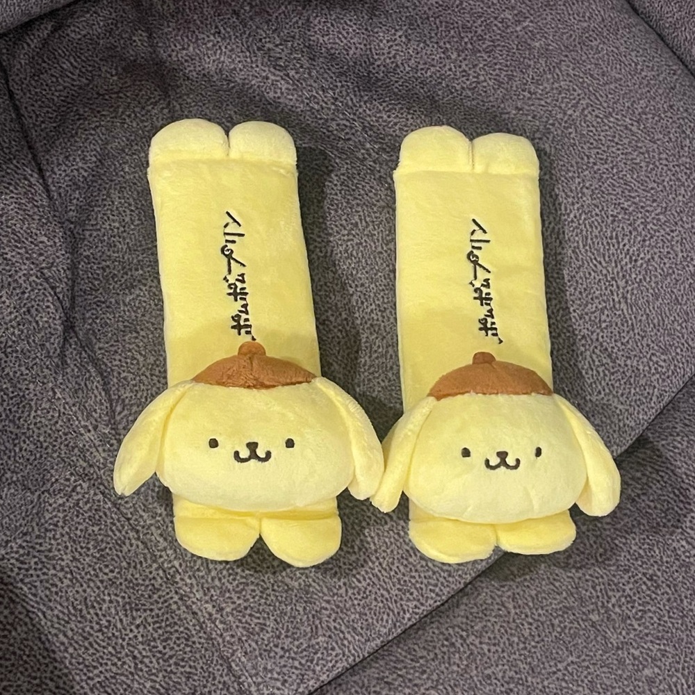Pompompurin Seatbelt Covers Set - Picture 4 of 8
